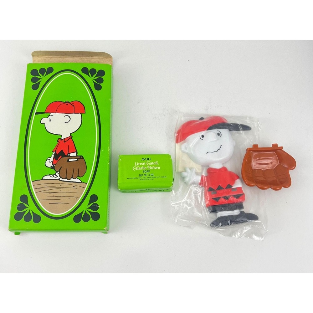 Vintage Avon Great Catch, Charlie Brown Soap Holder and Soap NOS 1974